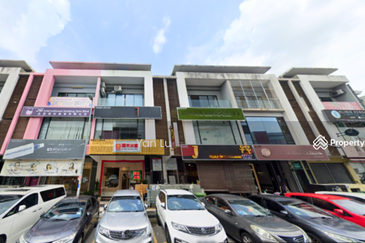 Bandar Mahkota Cheras