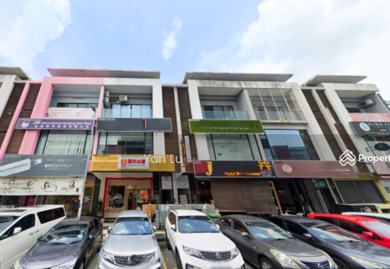 Bandar Mahkota Cheras