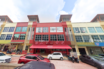 Bandar Tun Hussein Onn