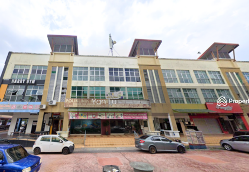 Bandar Tun Hussein Onn