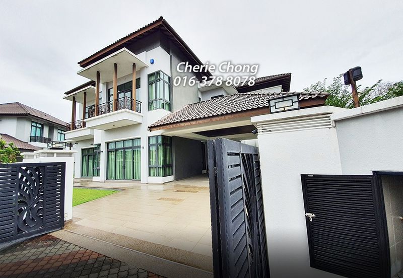 FLORA TROPIKA (THE THOMPSON)