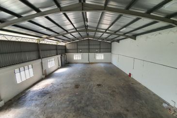 Factory Warehouse Kawasan Perindustrian Sri Rapat Ipoh 