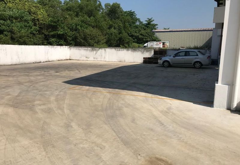 Factory Warehouse Kawasan Perindustrian Sri Rapat Ipoh 