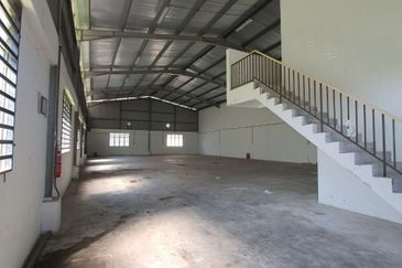 Factory Warehouse Kawasan Perindustrian Sri Rapat Ipoh 
