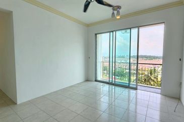 Pangsapuri Seri Tecoma