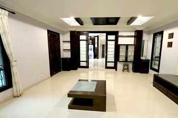 Bandar Baru Sri Klebang Double Storey Bungalow Corner Unit for Sale 