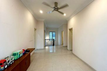 Bandar Baru Sri Klebang Double Storey Bungalow Corner Unit for Sale 