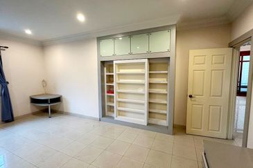 Bandar Baru Sri Klebang Double Storey Bungalow Corner Unit for Sale 