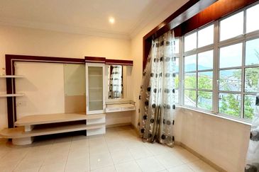 Bandar Baru Sri Klebang Double Storey Bungalow Corner Unit for Sale 