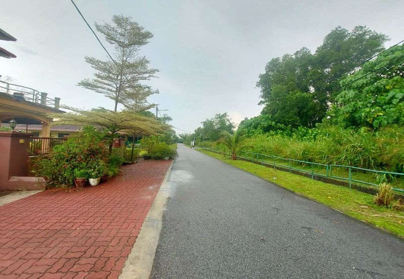 Jelapang Heights Bungalow Land for Sale 