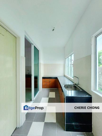 Pengkalan  Precinct 18 Double Storey Terrace House for Sale , Perak, Ipoh