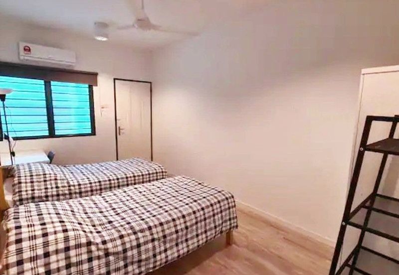 Taman Kampar, Kampar Road Double Storey Semi-D House for Sale 