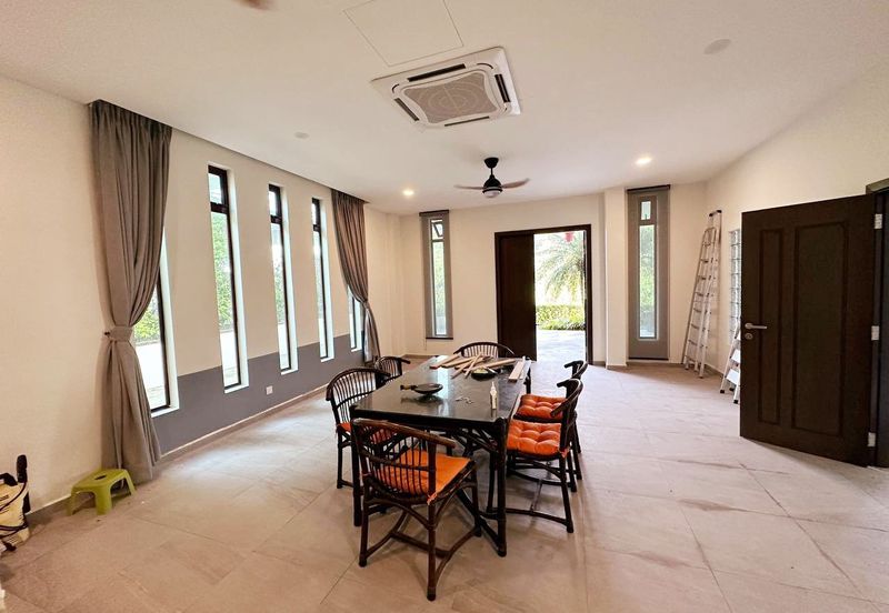 Meru Valley Golf Resort 2 Storey Bungalow with Basement for Sale 