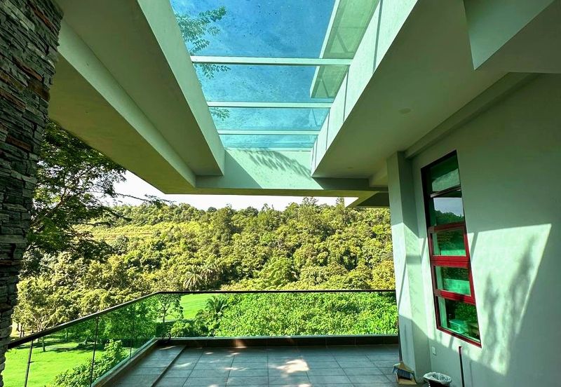 Meru Valley Golf Resort 2 Storey Bungalow with Basement for Sale 