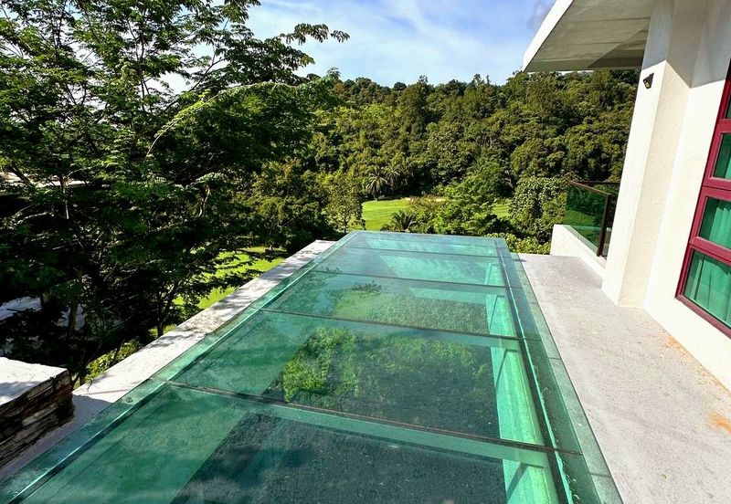 Meru Valley Golf Resort 2 Storey Bungalow with Basement for Sale 