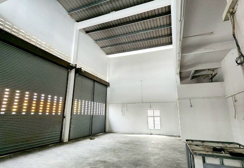 Klebang Indah Industrial Area 1.5 Storey Semi-D Factory for Rent 