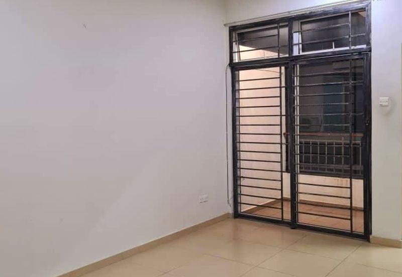 Bougainvillea Bandar Seri Botani Double Storey Terrace House for Rent 