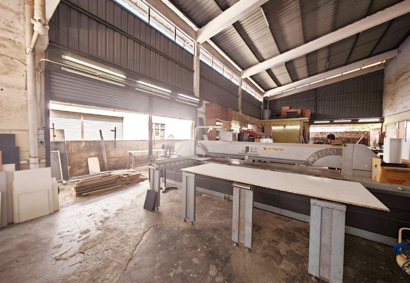 Perindustrian Klebang Bistari 1.5 Storey Semi-D Factory for Sale 