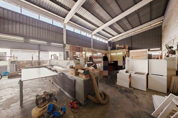 Perindustrian Klebang Bistari 1.5 Storey Semi-D Factory for Sale 