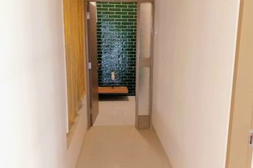 Tigerlane Renovated Double Storey Bungalow for Rent 