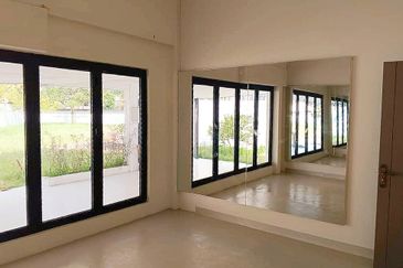 Tigerlane Renovated Double Storey Bungalow for Rent 