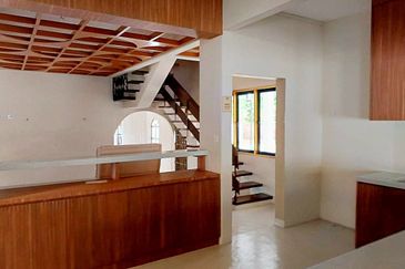 Tigerlane Renovated Double Storey Bungalow for Rent 