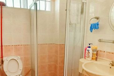 Ipoh Garden East 2.5 Storey Terrace House for Sale 