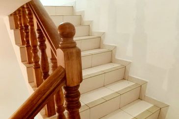 Ipoh Garden East 2.5 Storey Terrace House for Sale 