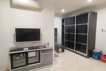Ipoh Garden East 2.5 Storey Terrace House for Sale 