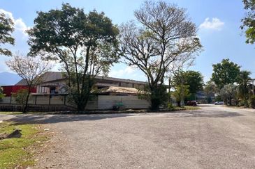 Chemor Bungalow Factory For Sale 