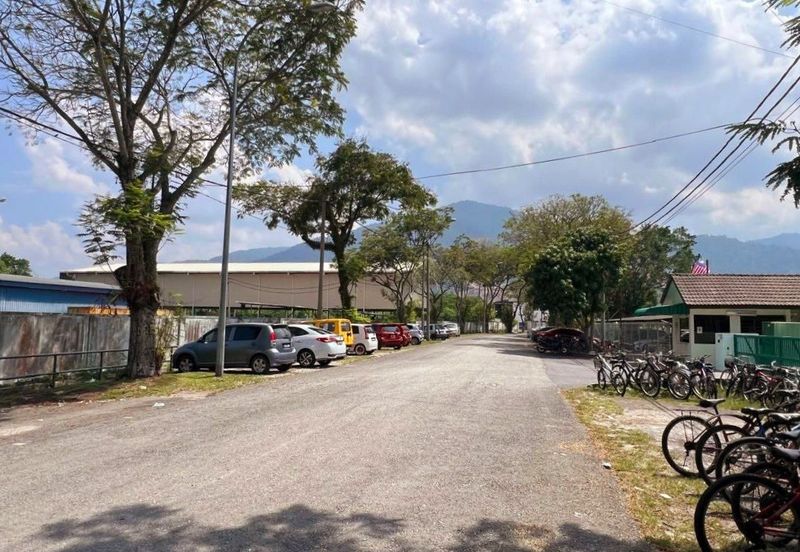 Chemor Bungalow Factory For Sale 