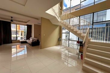 Ipoh South Precinct, Panorama Lapangan Perdana 3 Storey Semi-D House For Sale 