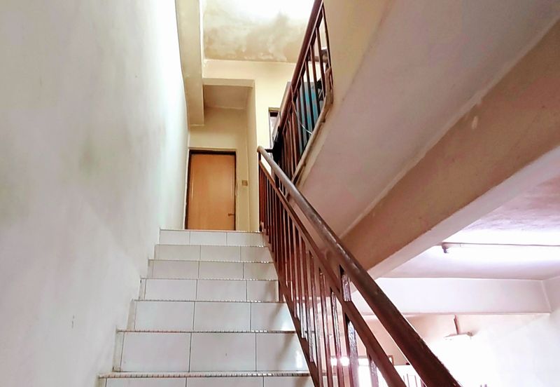 Falim Taman Mas 2.5 Storey Terrace House for Sale 