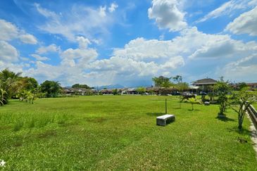 Ipoh Garden East 2 Storey Terrace House Intermediate Unit For Sale 