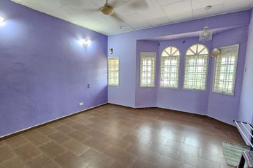 Ipoh Garden East 2 Storey Terrace House Intermediate Unit For Sale 