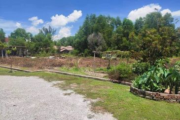 Pengkalan Pegoh Bungalow Land For Sale 