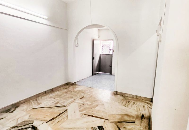 Taman Pengkalan Barat Double Storey Terrace House For Sale 