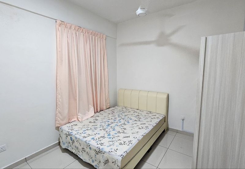 Residensi Kampung Parloh Apartment Middle Floor For Rent 