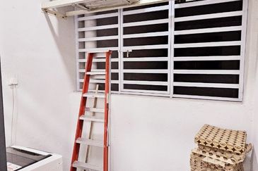 Residensi Kampung Parloh Apartment Middle Floor For Rent 