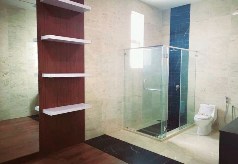 2.5 Storey Bungalow House for Sale Gunung Rapat