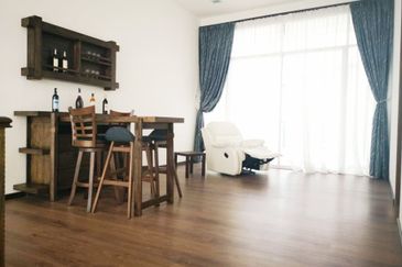 2.5 Storey Bungalow House for Sale Gunung Rapat