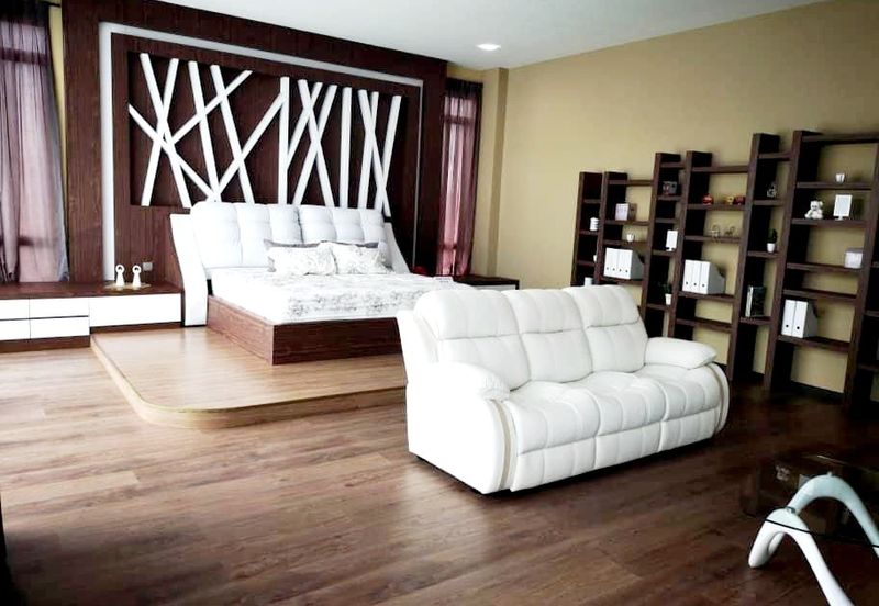 2.5 Storey Bungalow House for Sale Gunung Rapat