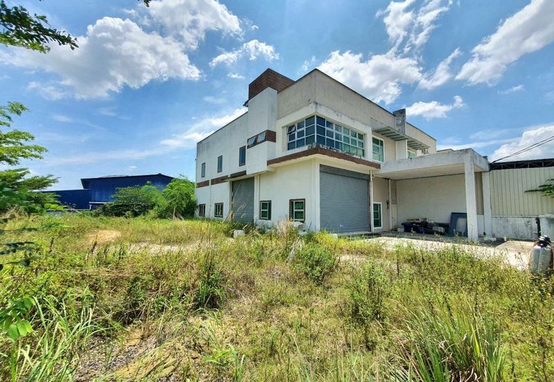 Klebang Bistari 1.5 Storey Semi-D Corner Unit Factory Tasek Igb 