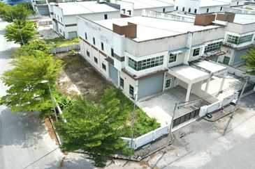 Klebang Bistari 1.5 Storey Semi-D Corner Unit Factory Tasek Igb 