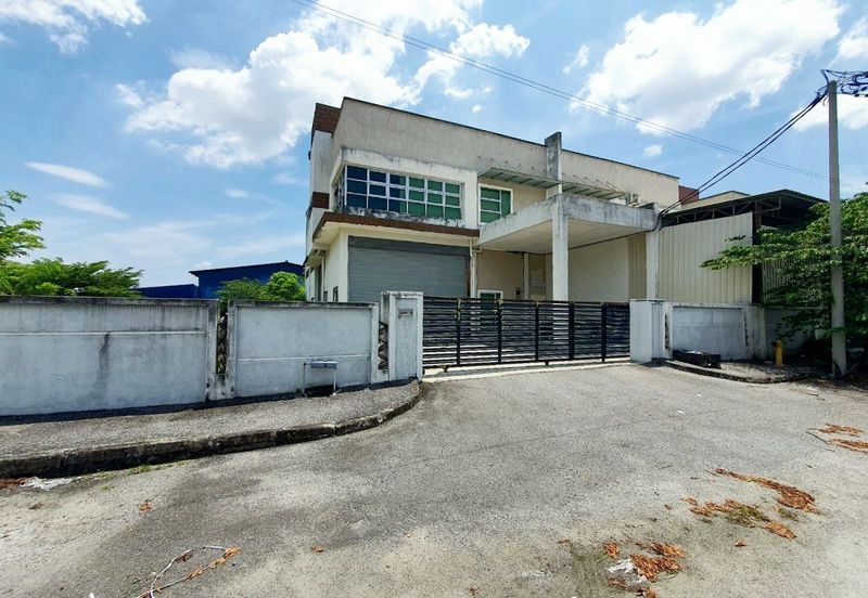 Klebang Bistari 1.5 Storey Semi-D Corner Unit Factory Tasek Igb 