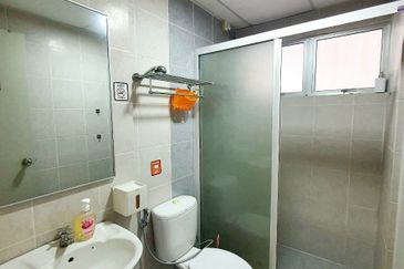 Pangsapuri Seri Tecoma