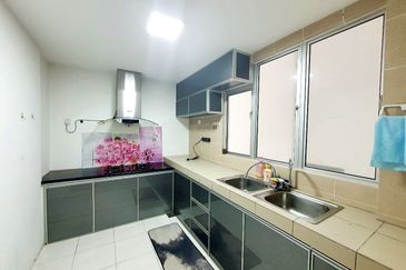 Pangsapuri Seri Tecoma