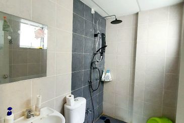 Pangsapuri Seri Tecoma