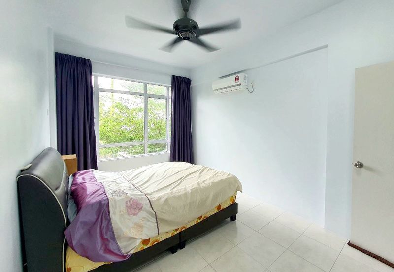 Pangsapuri Seri Tecoma