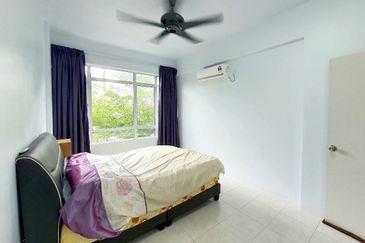 Pangsapuri Seri Tecoma